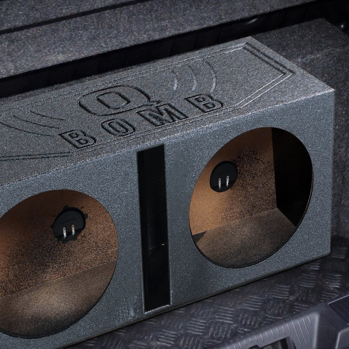 QPower  Dual 15" Vented Port Subwoofer Sub Box w/ Bedliner Spray