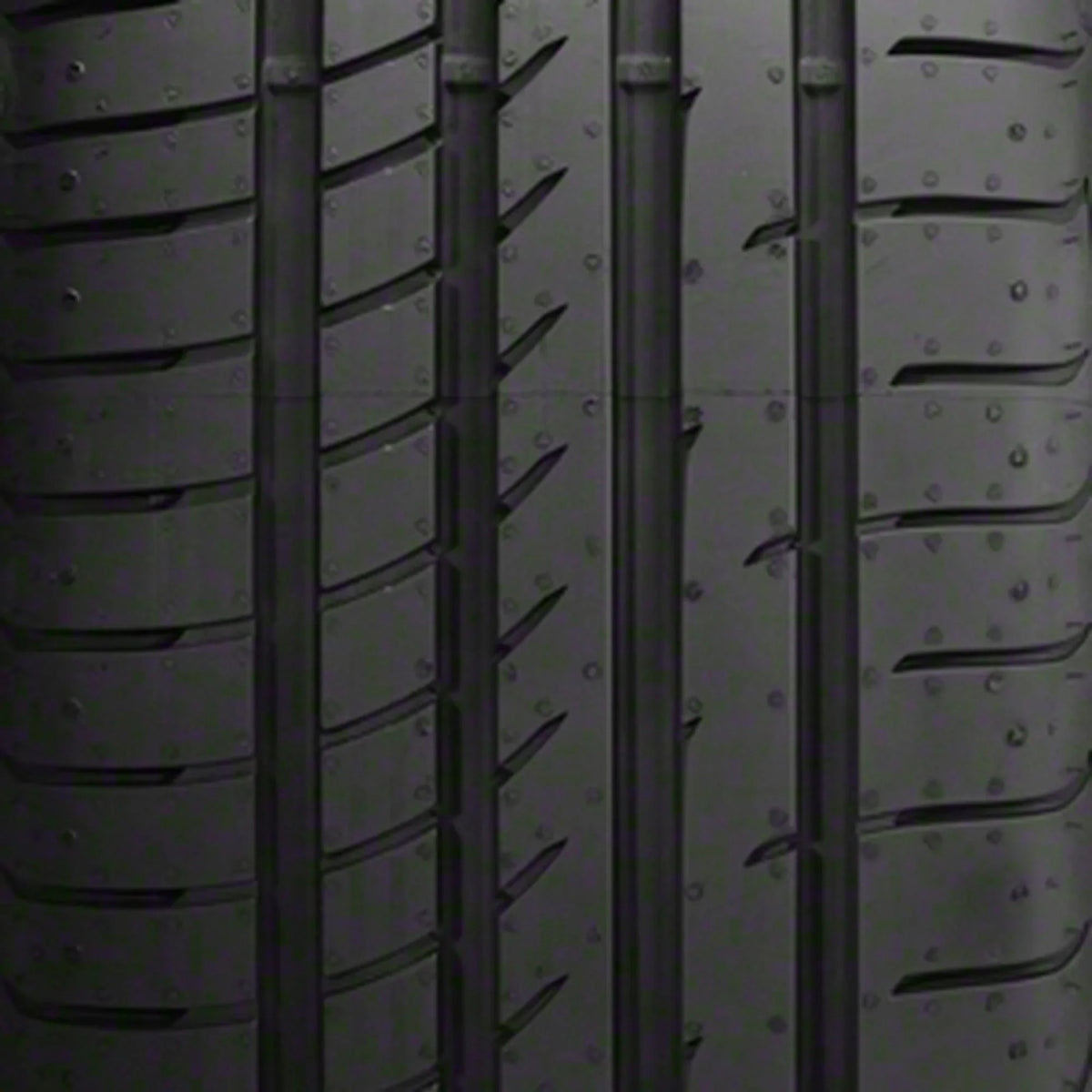 Goodyear Eagle  Asymmetric 2  Summer 285/35R19 99Y Passenger Tire