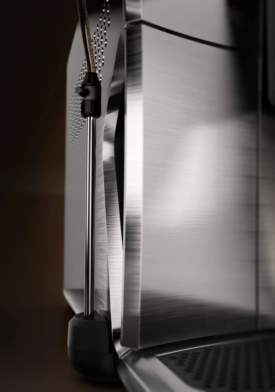 Saeco Xelsis /04 Super Automatic Espresso Machine, Titanium Metal Front