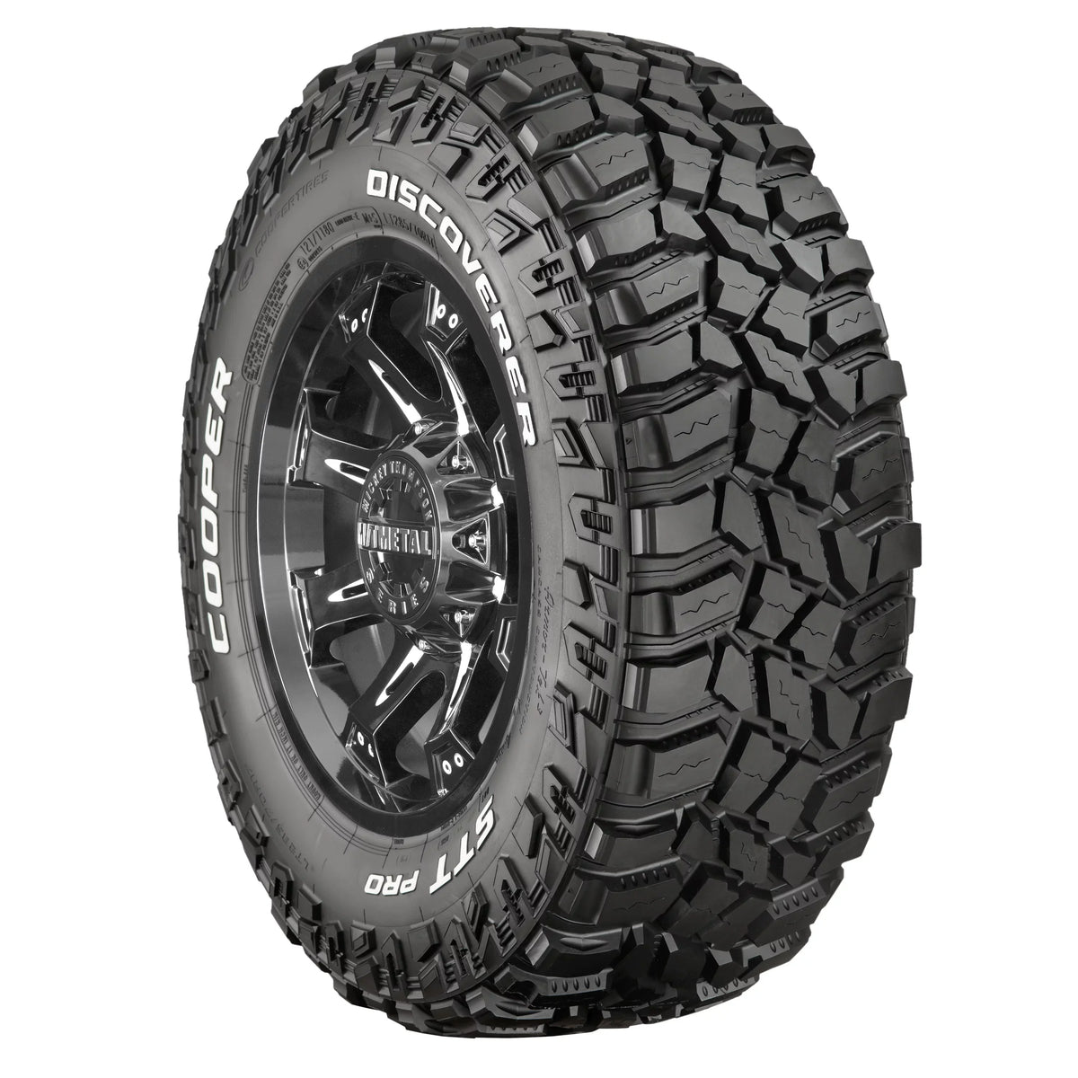 Cooper Disenclosureer  Pro All-Season /70R17 121Q Tire