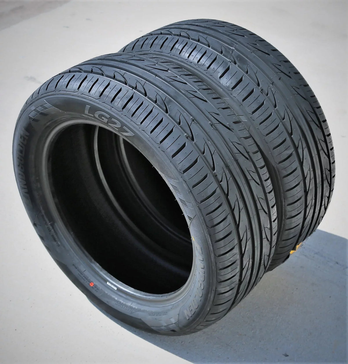 Landgolden  255/40ZR19 255/40R19 100W  / High Performance Tire Fits: 2014 Ford Mustang , 2015 Ford Mustang EcoBoost Premium
