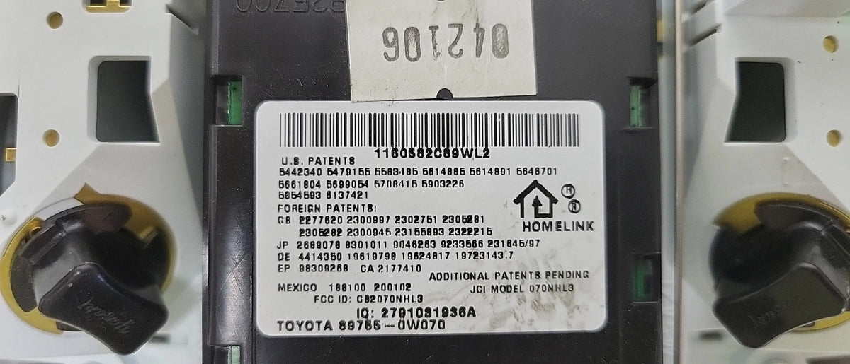 Pre-Owned 06 2006 Toyota Highlander Overhead Roof Console with Garage Door Opener  (Good)