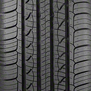 Set of 2 Nexen 'Priz  235/50R18 97H Tires