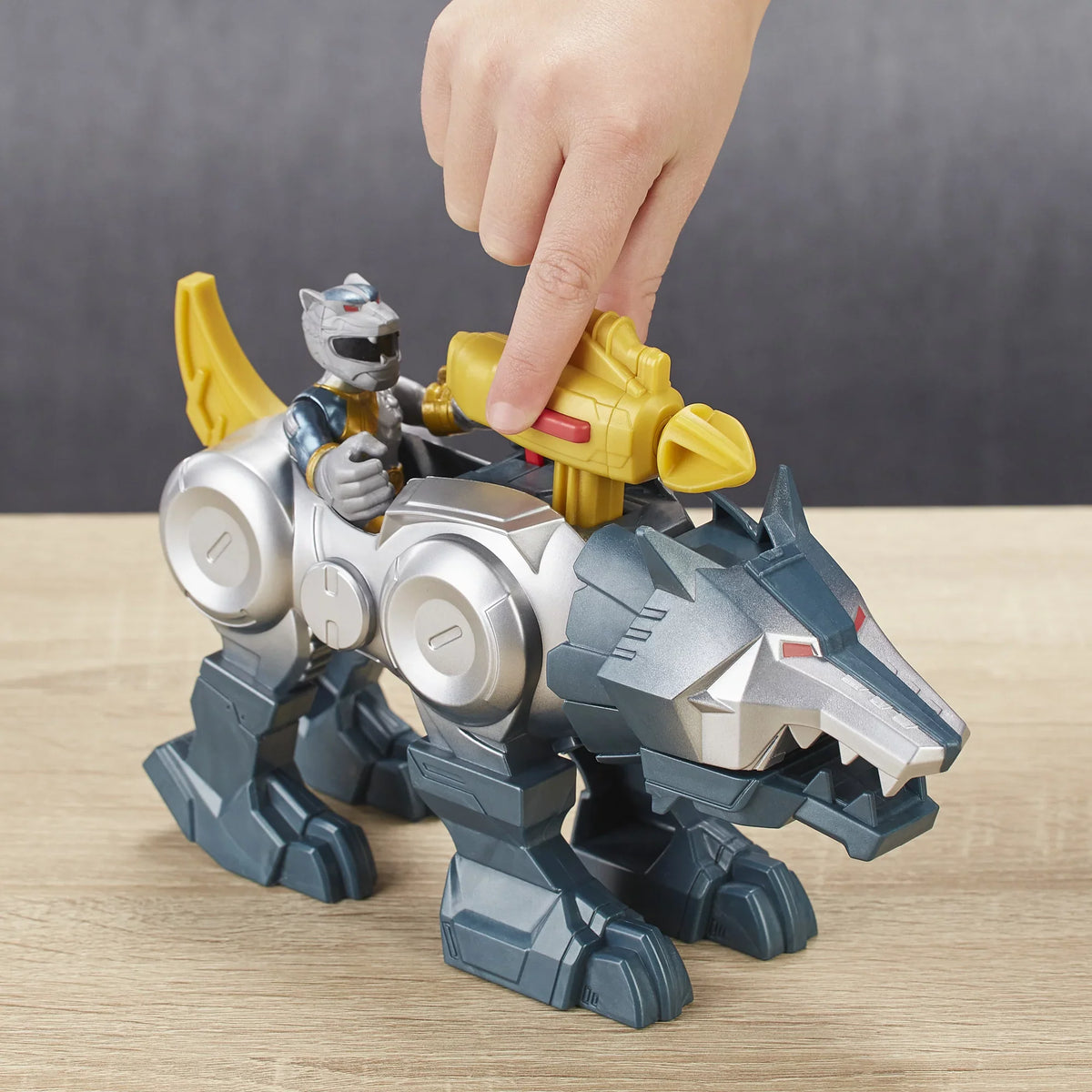 Playskool Heroes Power Rangers Silver Ranger and Wolf Zord 2-Pack Figures