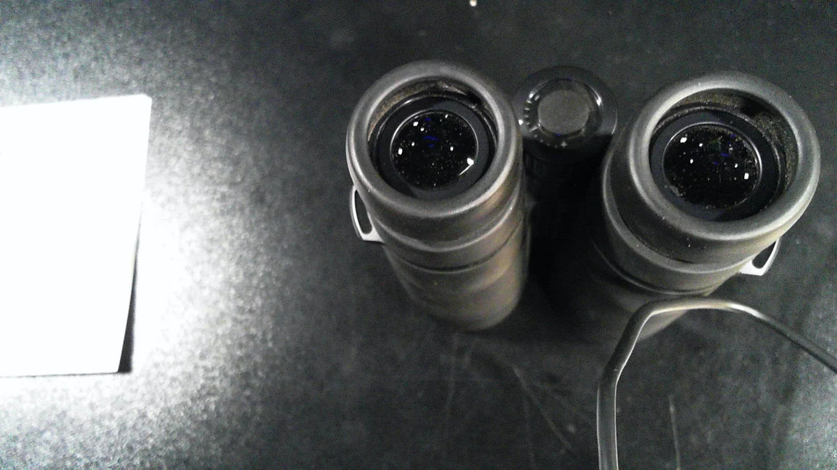 Leica Ultravid 10x42  Plus Binoculars With AquaDura Lens Coating, Black